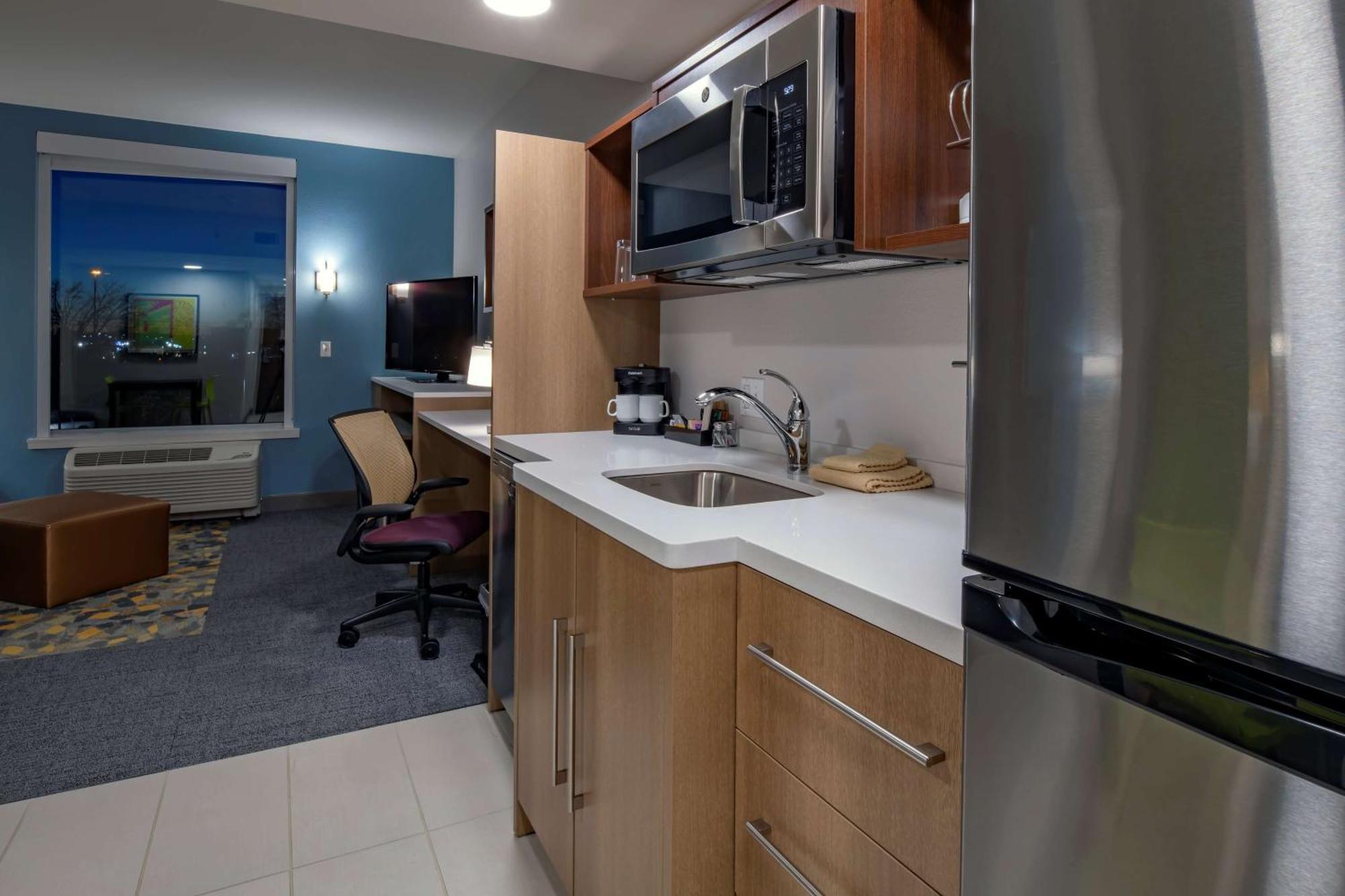 Home2 Suites By Hilton Wayne, Nj Экстерьер фото