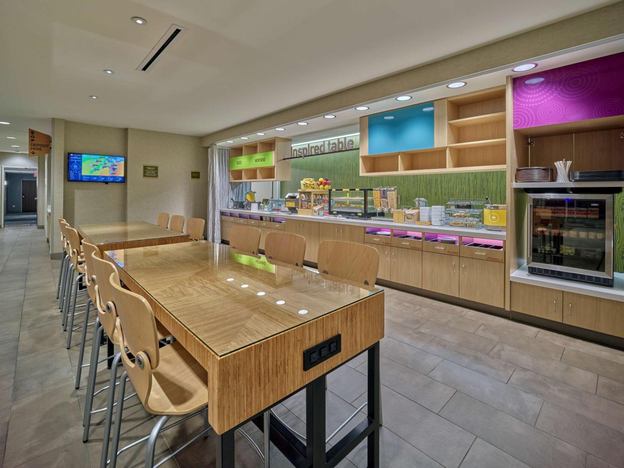 Home2 Suites By Hilton Wayne, Nj Экстерьер фото